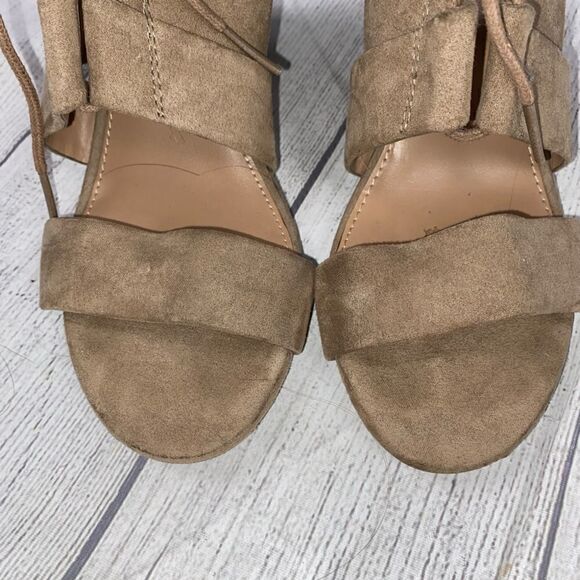 Merona thick strap w/front tie laces microfiber chunky heels sz 7 women - Picture 7 of 7